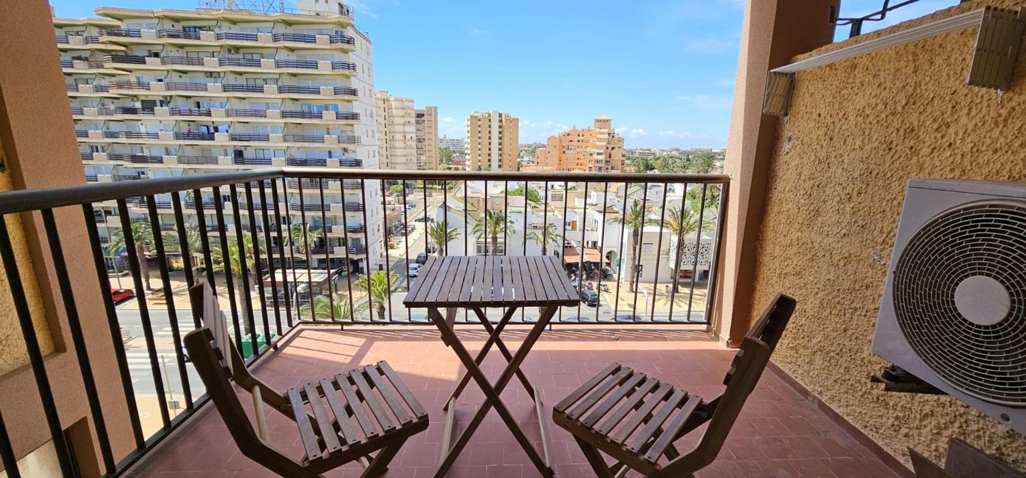 Апартаменты Pequeno Apartamento Con Vistas Al Mar Рокетас-де-Мар Экстерьер фото